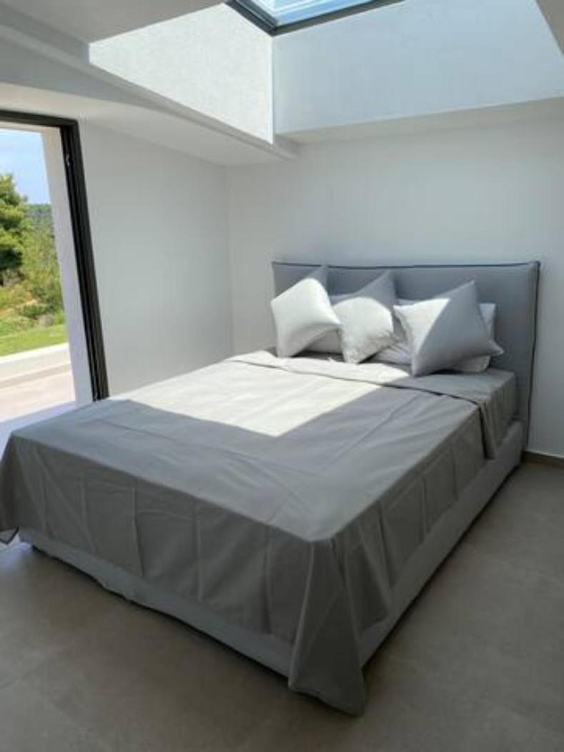 Elani New Luxury Villa Exteriör bild